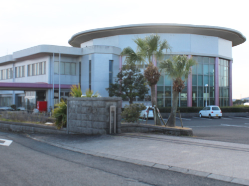 山川図書館