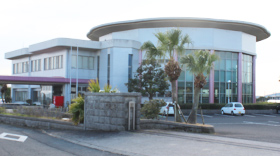 山川図書館