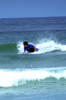 �������H