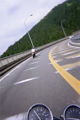 �l�g���[�v��